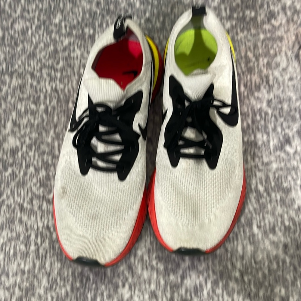 Nike epic reaction